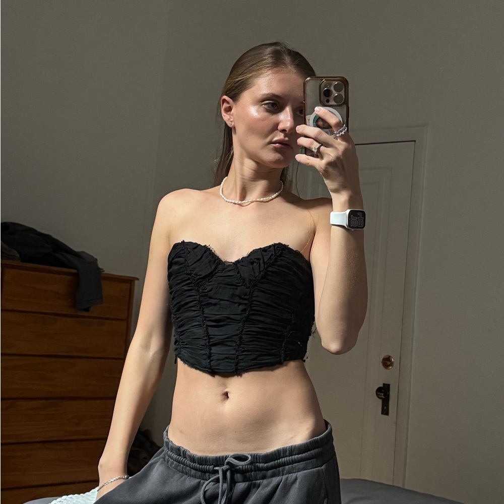 Elegant Black Strapless Top